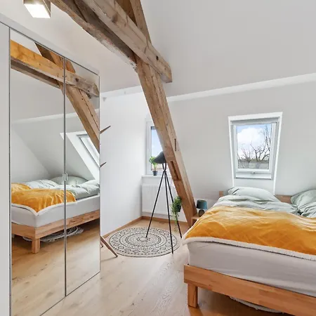 Apartment Charmante Dachgeschosswohnung